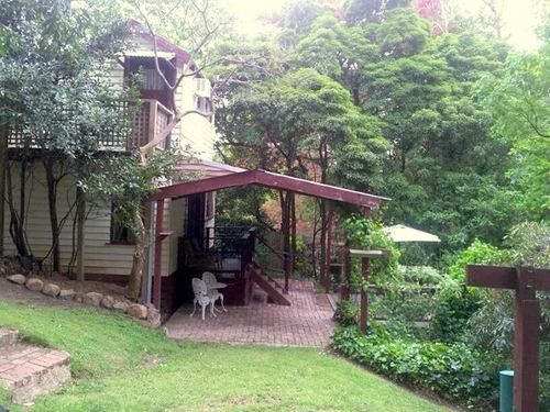 Stone'S Throw Cottage Bed And Breakfast ベルグレーブ エクステリア 写真