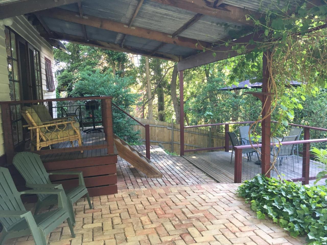 Stone'S Throw Cottage Bed And Breakfast ベルグレーブ エクステリア 写真